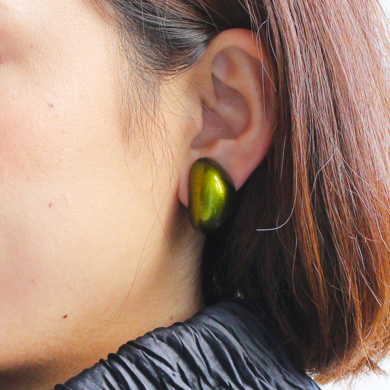 ピアス